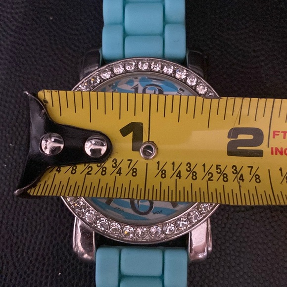 American Exchange Teal silicon band zebra pattern face pattern watch -used - Picture 8 of 9